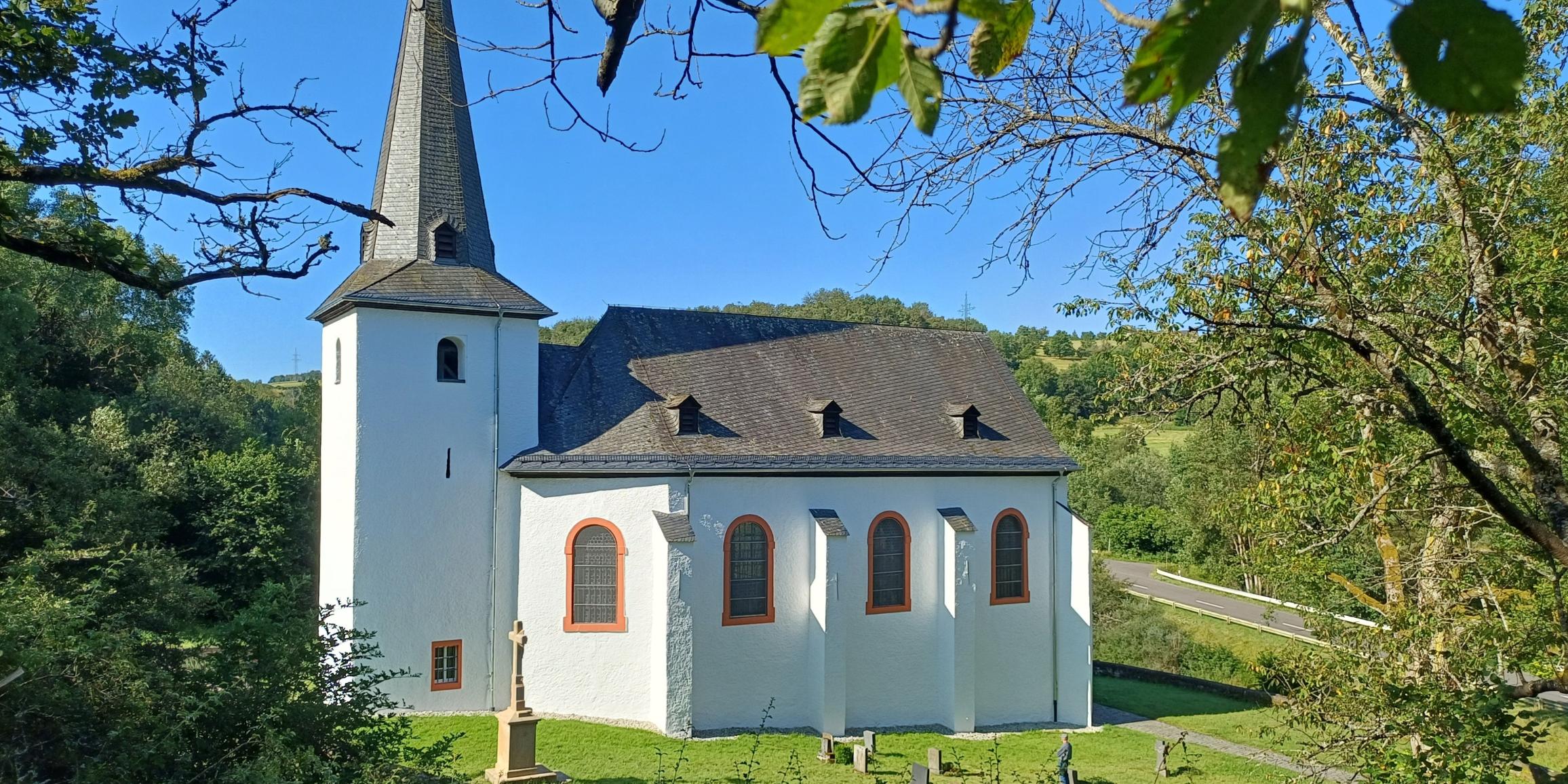 Die renovierte Walholzkirche