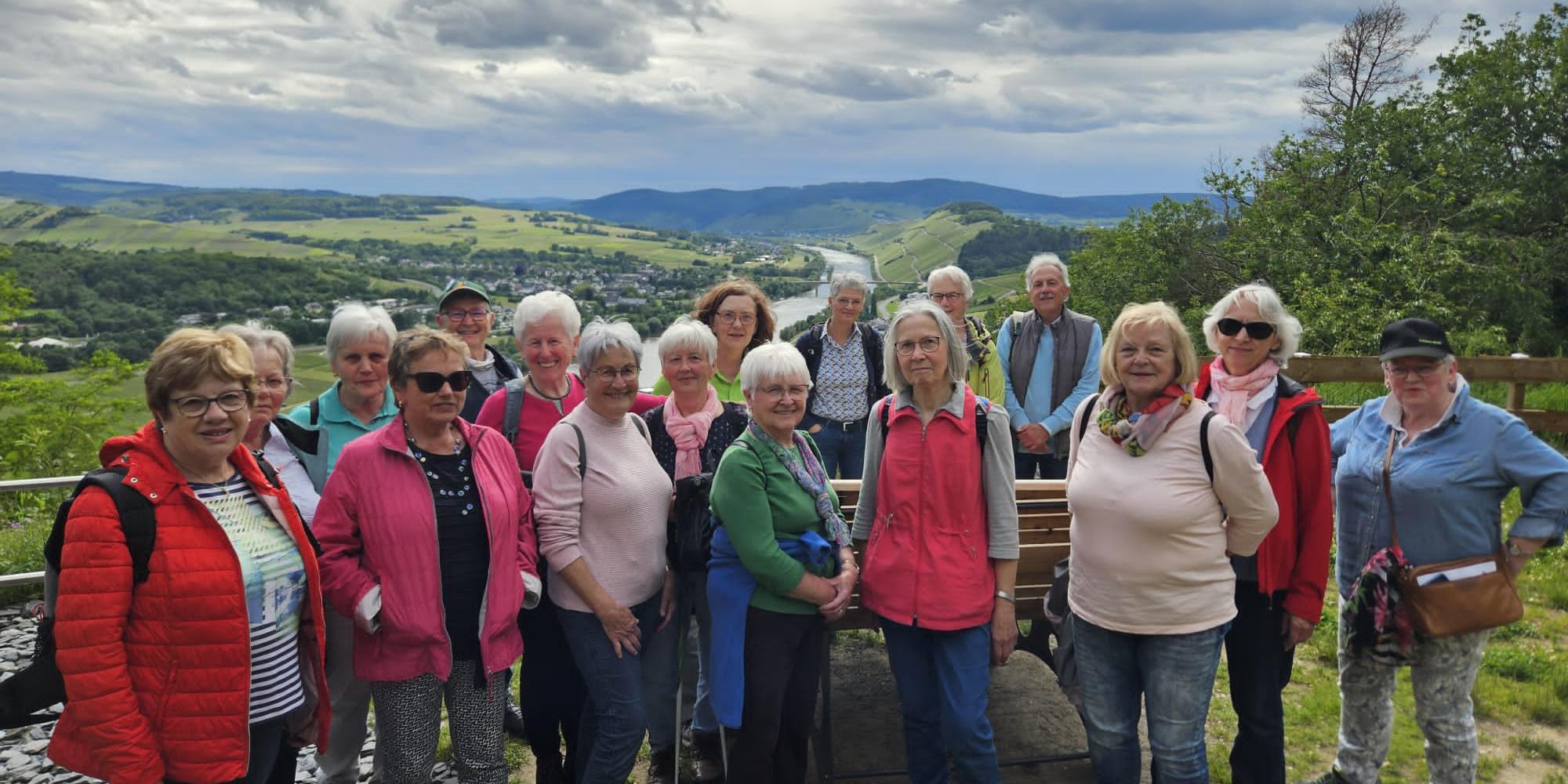 Gruppenbild der meditativen Wanderung