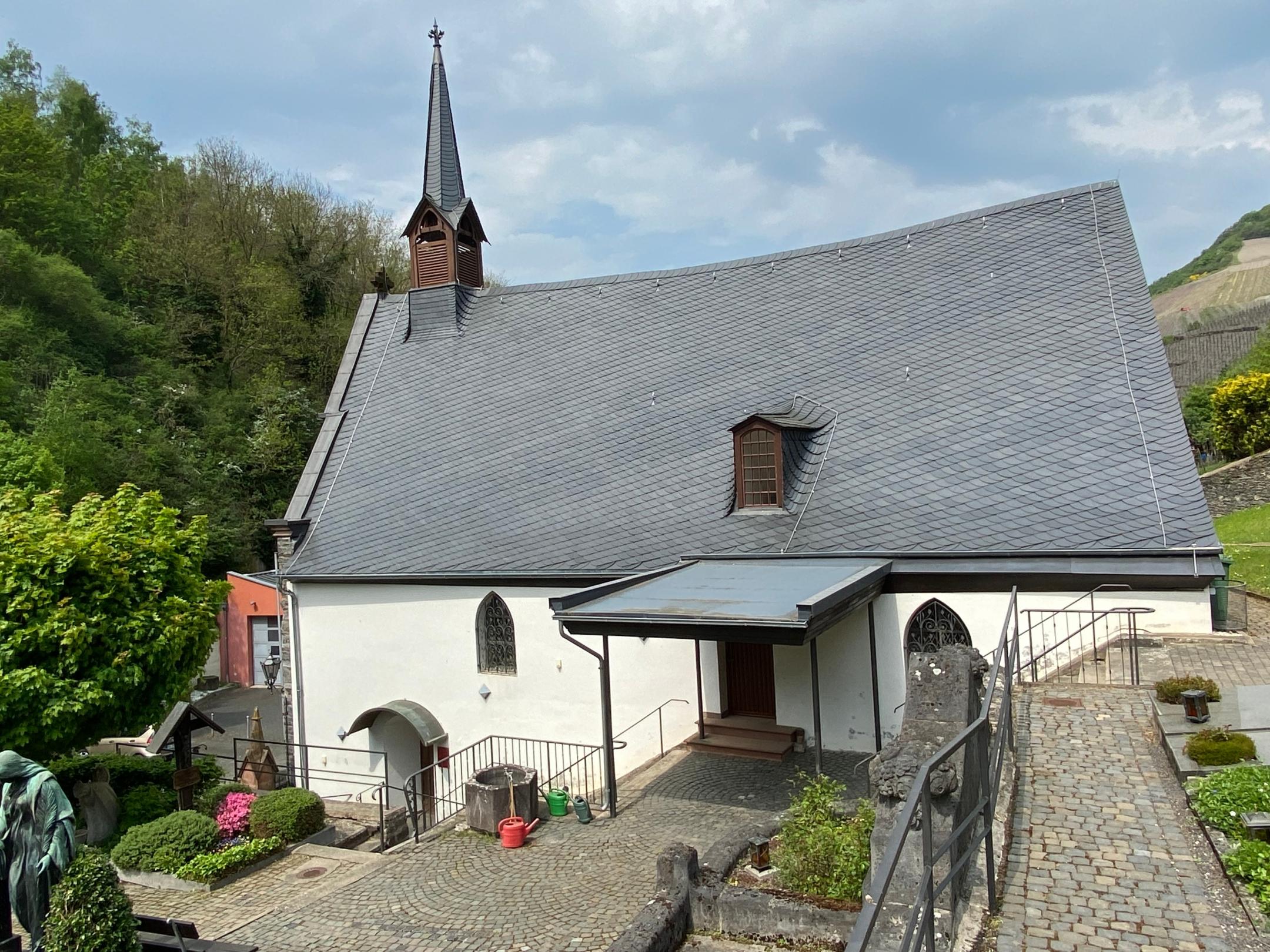 Bernkastel_Heilig-Geist-Kirche_03